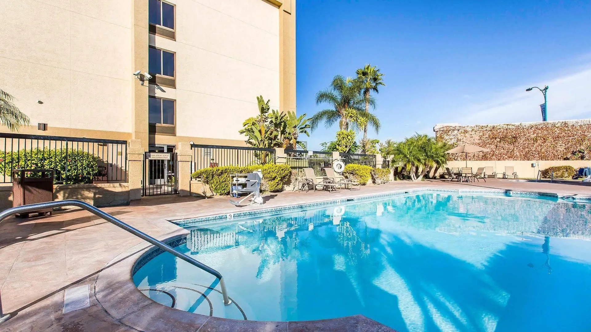 Comfort Inn Anaheim Resort
