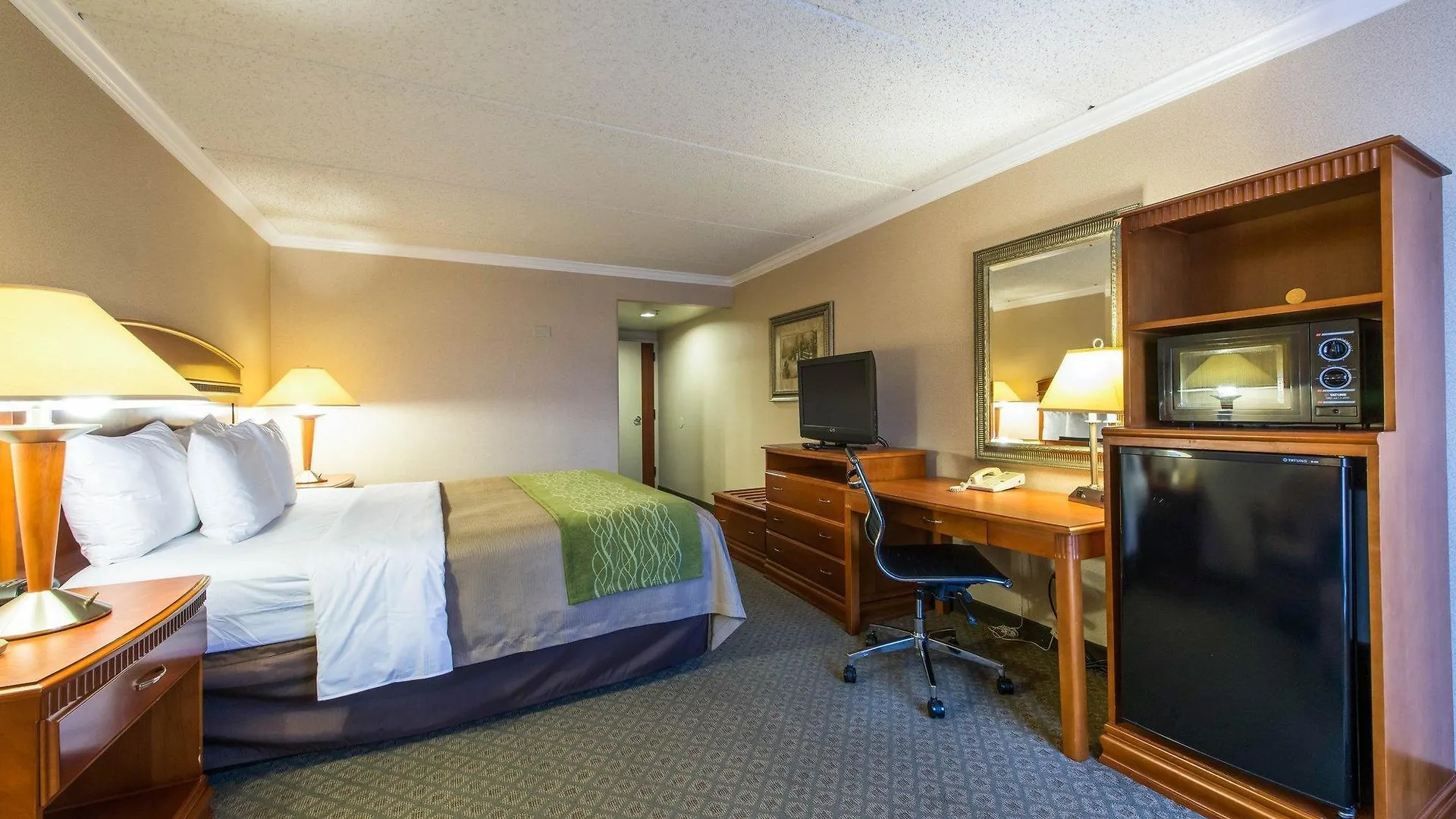 Comfort Inn Anaheim Resort 3*,